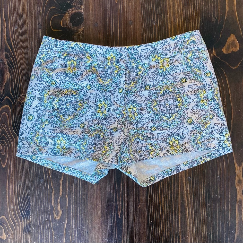 J. Crew Black, White, Yellow Print Shorts 4 inch Size 2